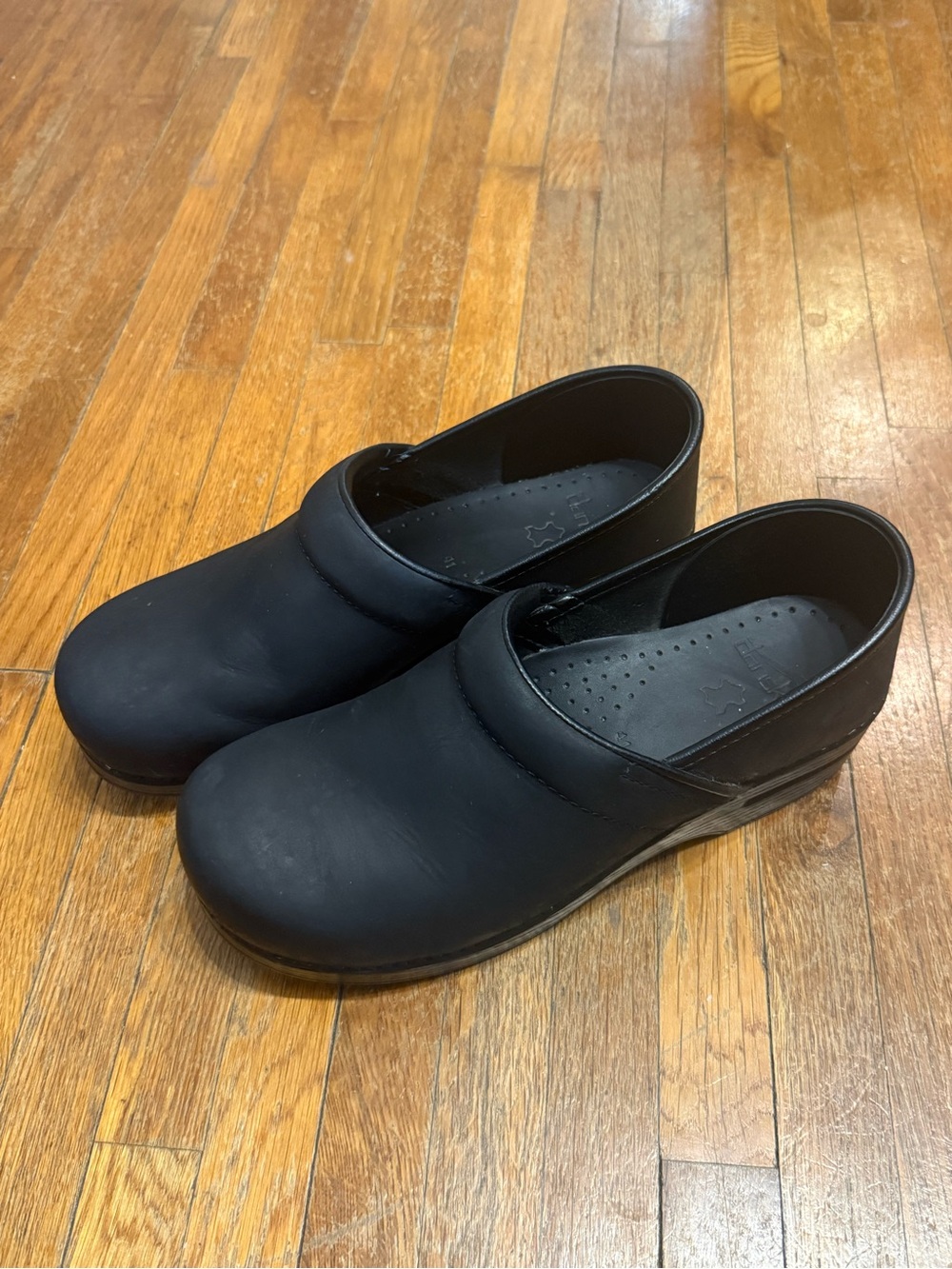 Dansko Leather Women’s Black Slip-On Clogs, size 42 or 10